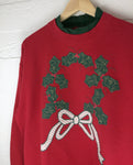 Chirstmas wreath sweatshirt (M/L)